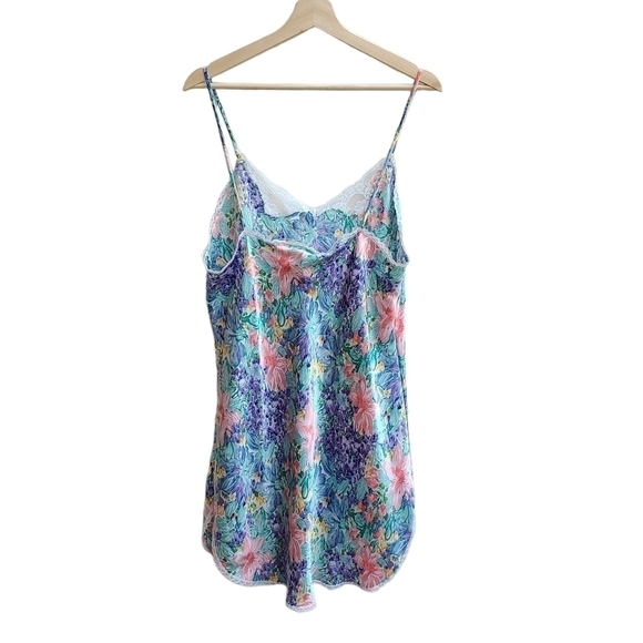 Bonjour Vintage Lace Trimed Nightie - Picture 2 of 7